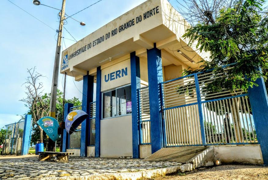 Comitê da UERN recomenda manter suspensão de atividades presenciais