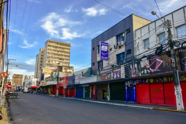 Empresas do RN devem oferecer proteção contra Covid-19 a funcionários sob pena de multa