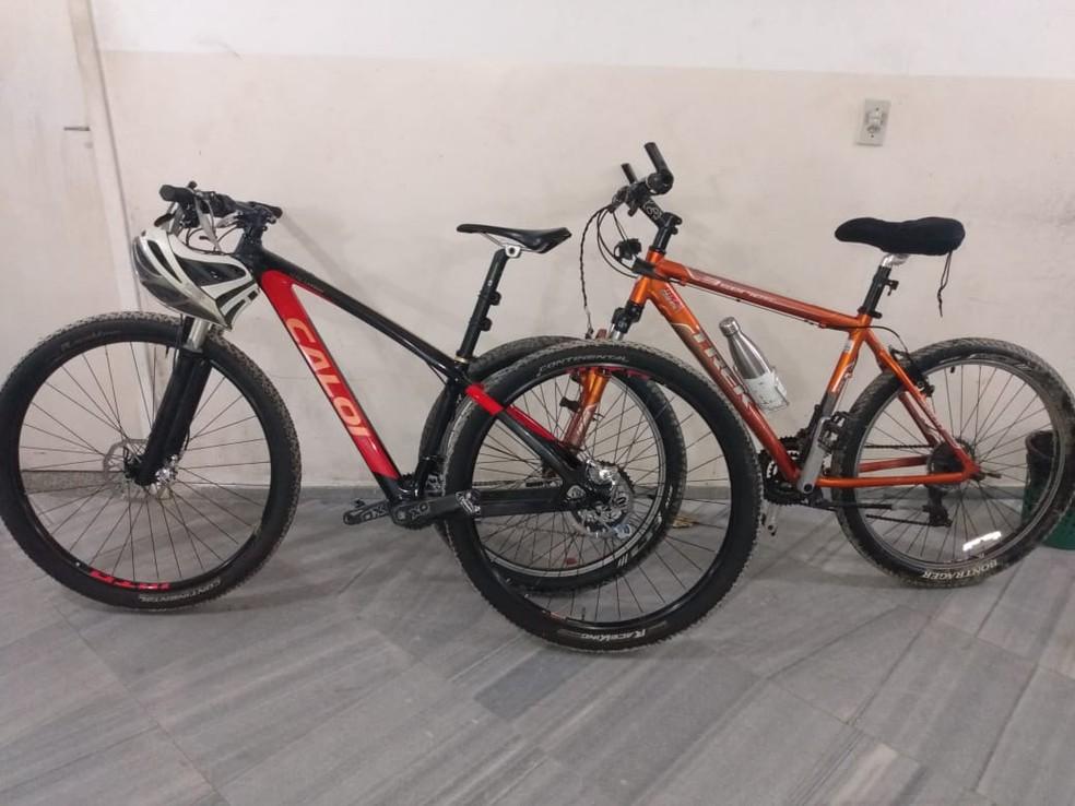 Três adolescentes são apreendidos pela polícia após assaltarem ciclistas na Via Costeira