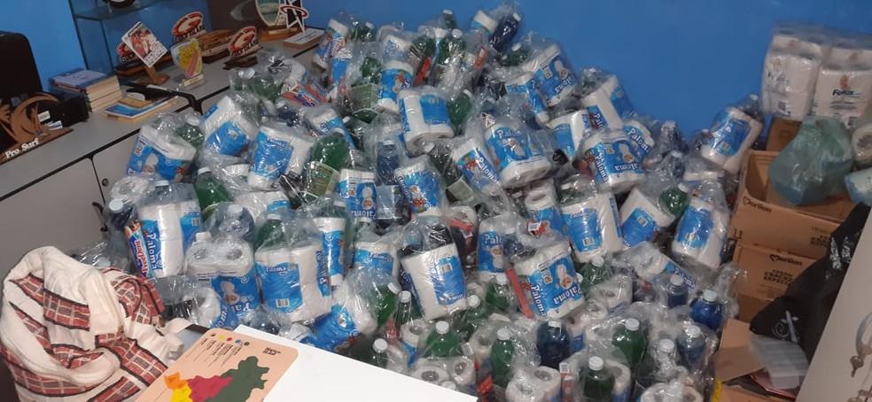 Ação solidária distribui mil cestas básicas e material de higiene em comunidades de Natal e interior do RN