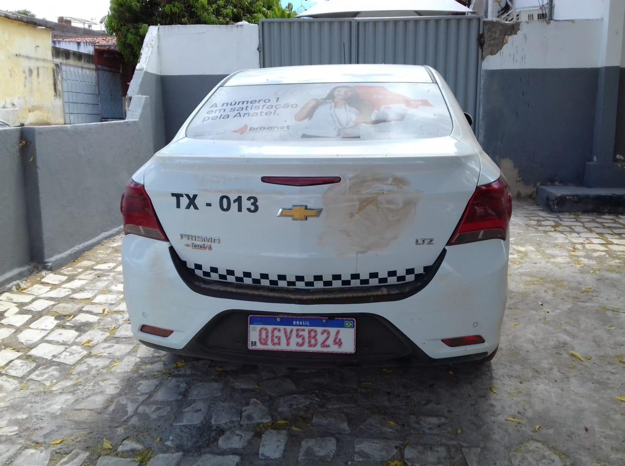 Taxi tomado de assalto em Mossoró é recuperado pela Polícia Militar em Apodi no Oeste Potiguar