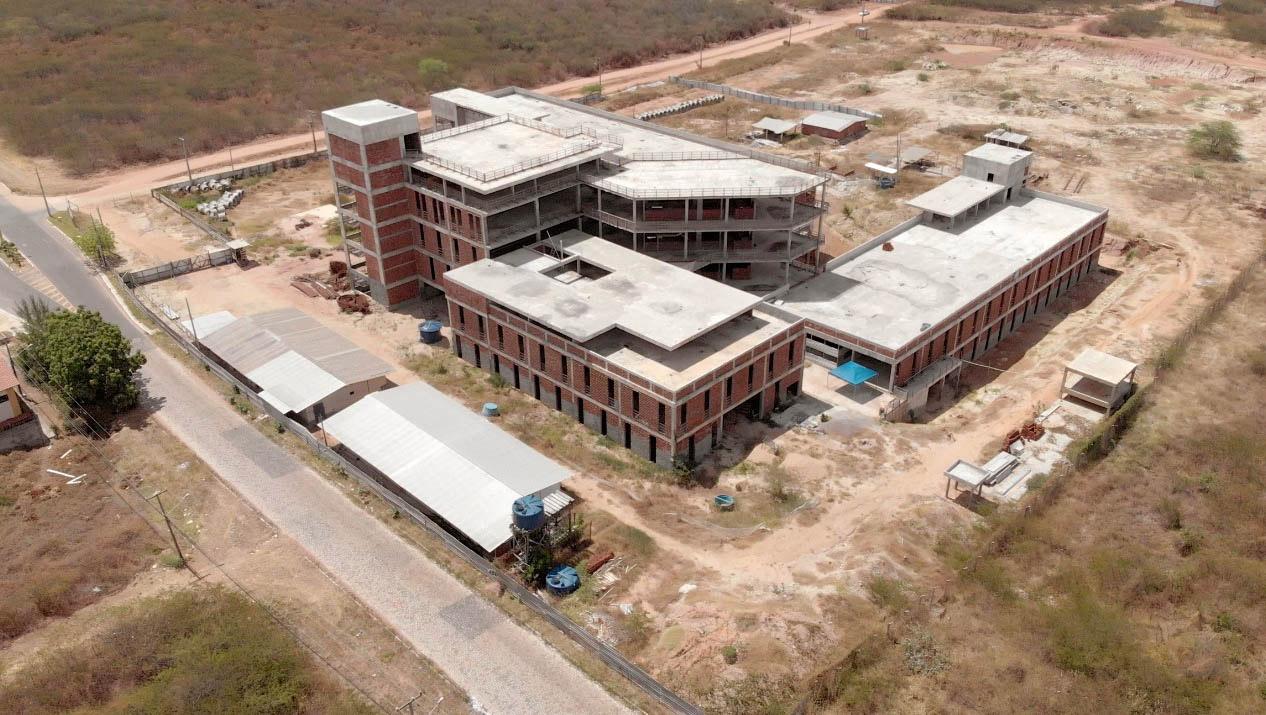Estado firma acordo para concluir HRM até dezembro de 2022 em Mossoró