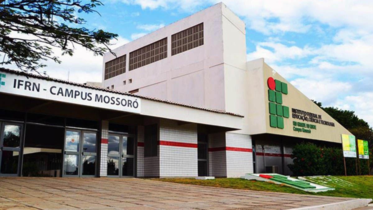 MEC mantém bloqueio de R$ 10 milhões no orçamento de 2021 do IFRN