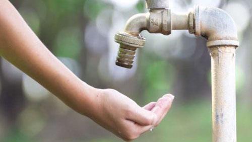 Oito bairros de Mossoró e a cidade de Caraúbas estão sem abastecimento de água