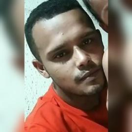 Jovem de 26 anos é morto a tiros no Bairro Paredões