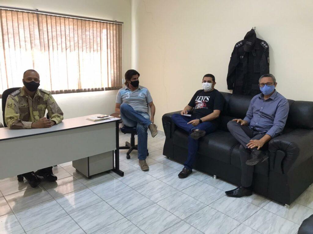 Prefeitura de Apodi, Polícia Militar e CDL discutem ampliação do monitoramento por câmeras na cidade