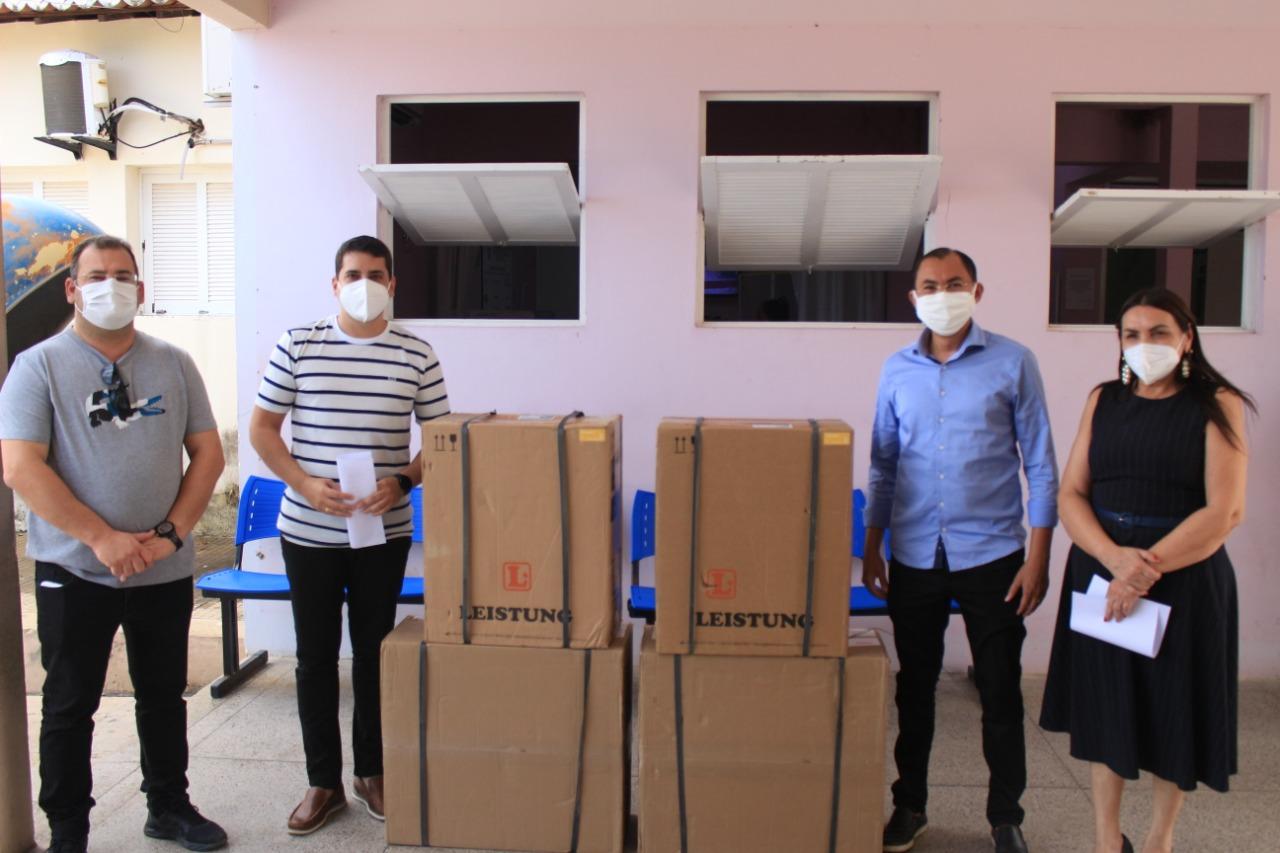 Hospital Regional de Apodi recebe mais dois respiradores para auxílio no combate ao covid-19