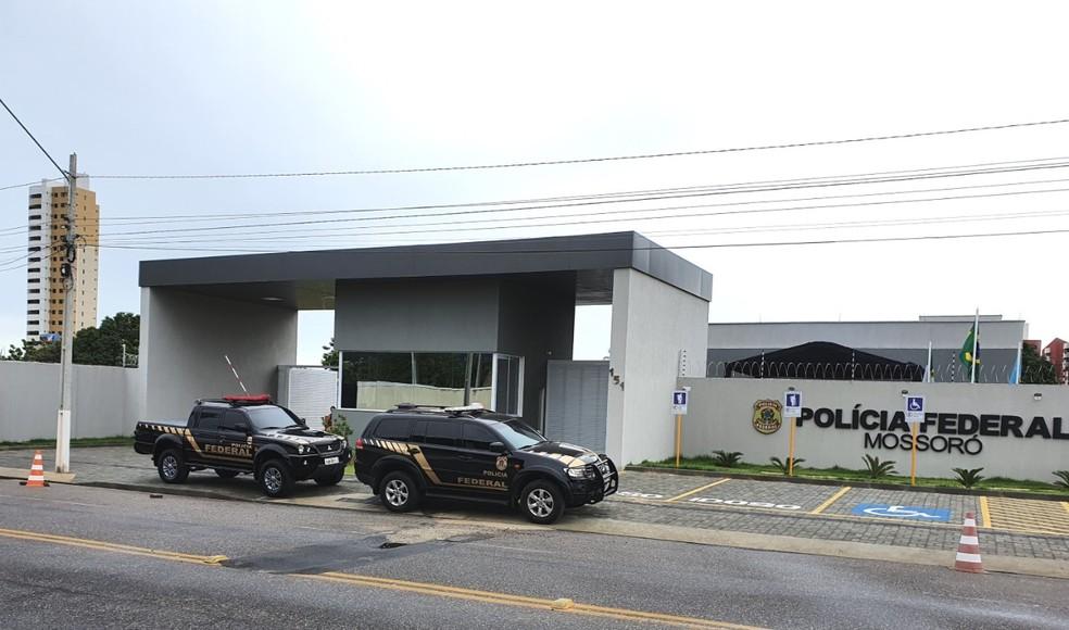 PF investiga fraudes no Auxílio Emergencial e cumpre mandados contra suspeitos no RN