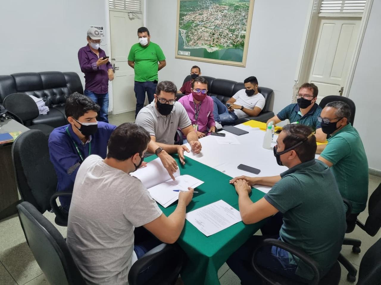 Prefeitura de Apodi e INCRA assinaram contrato de parceria para a criação da UMC