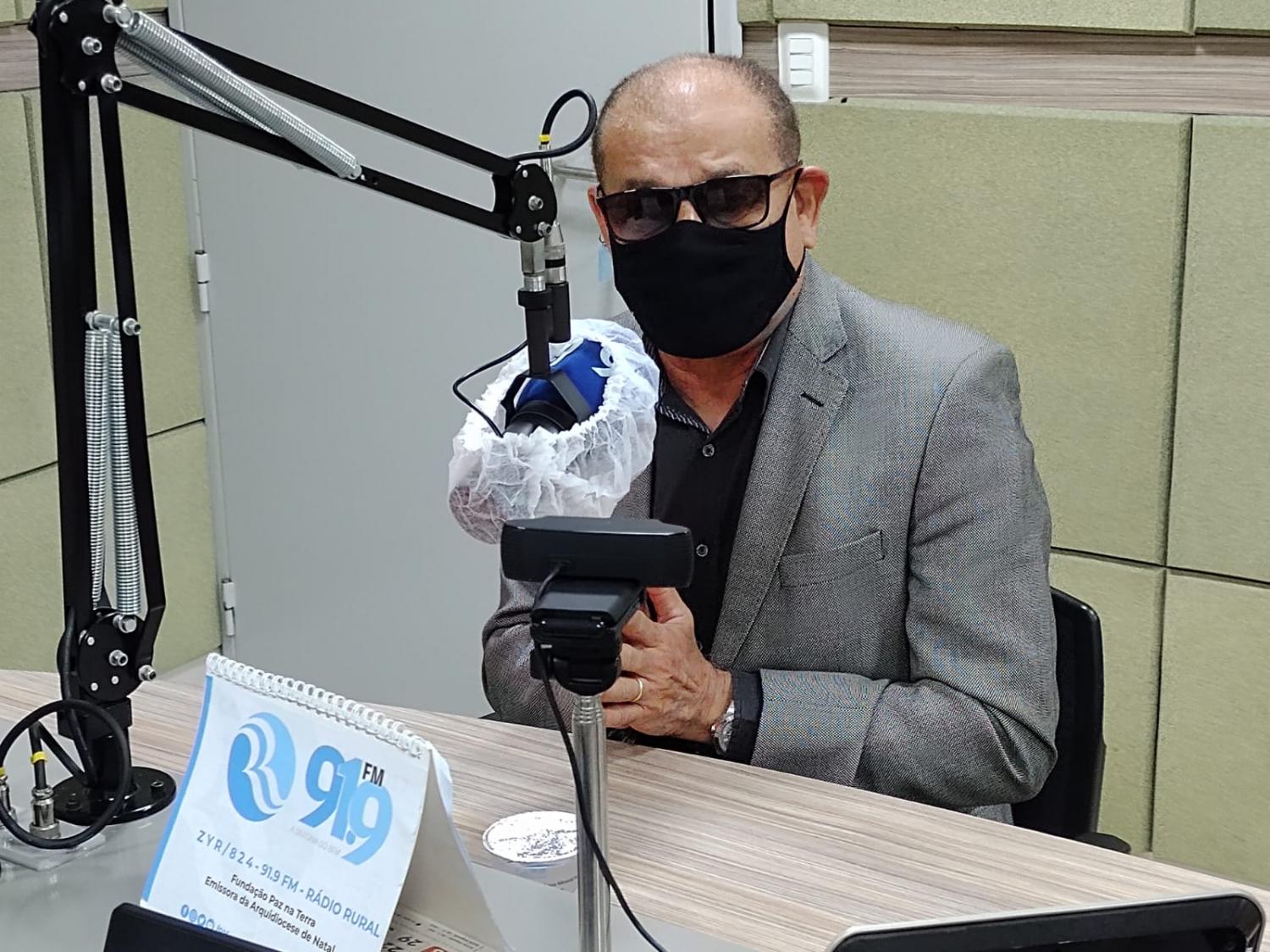 Secretário diz que tomará “providências legais” se professores do RN não comparecerem ao trabalho