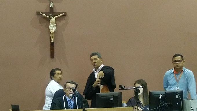 TJP volta em Mossoró com acusado do crime do tesourão no banco dos réus