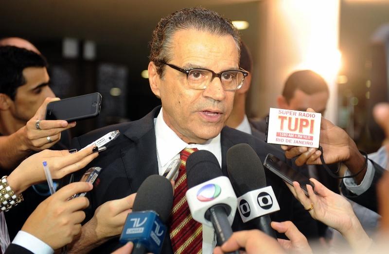 Henrique Alves fala que jamais sairá do MDB