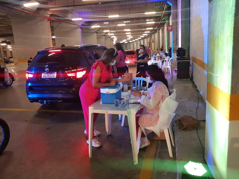 Natal inicia vacinação de pessoas com 18 anos com balada em dois pontos