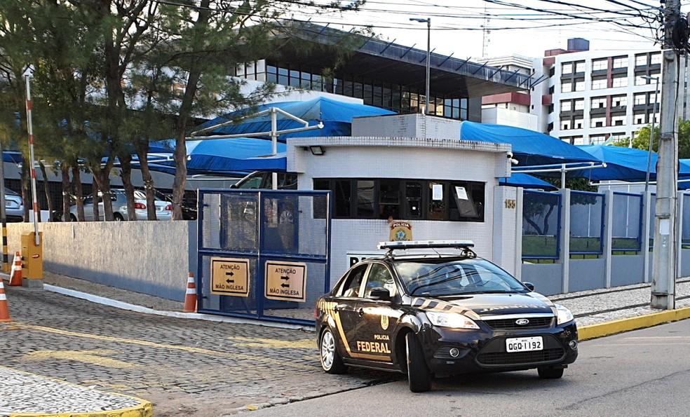 PF cumpre mandados na Grande Natal contra suspeito de disseminação de pornografia infantojuvenil pela internet
