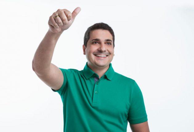 Prefeito Alan Silveira tem gestão aprovada por 76,5% da população apodiense