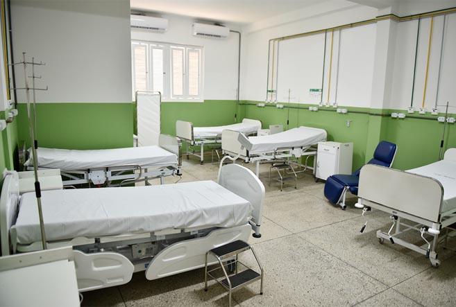 Governo do RN consolida mudança do Hospital João Machado e homenageia trabalhadores