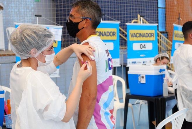 Mossoró antecipa vacinação da segunda dose da vacina Pfizer contra a Covid-19