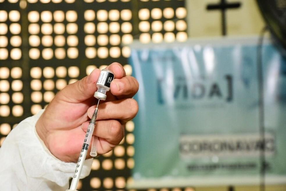 RN atinge marca de 50% da população adulta totalmente imunizada contra a Covid-19, diz Sesap