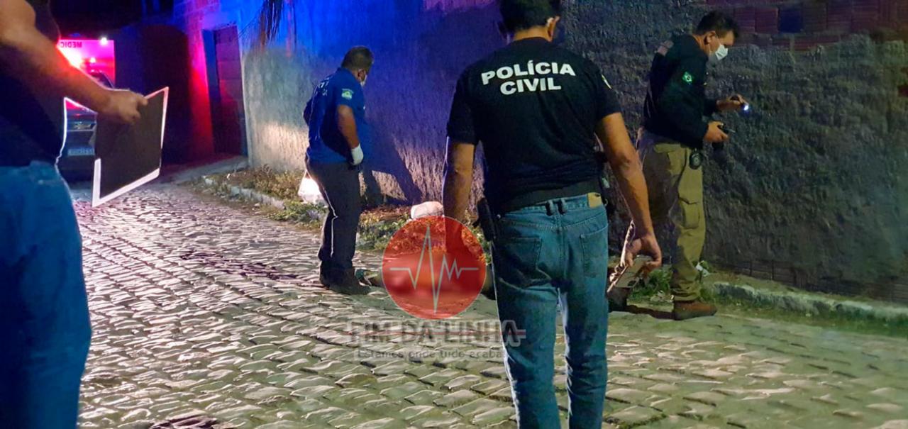Adolescente de 14 anos é morto em emboscada com mais de 20 tiros no Bairro Barrocas em Mossoró