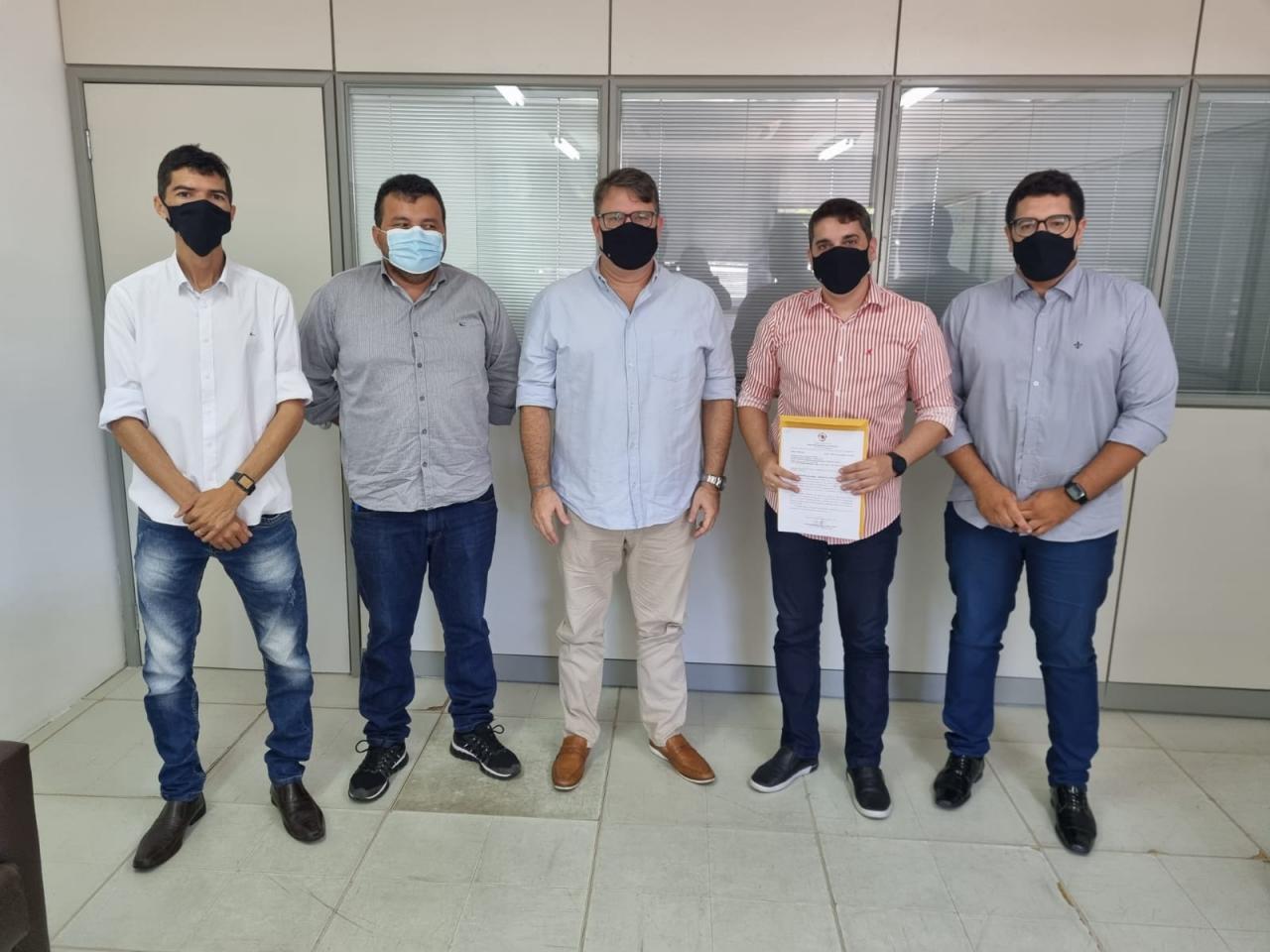 Prefeito de Apodi cumpre agenda na capital do estado nesta Terça(26) fazendo reuniões em busca de melhorias