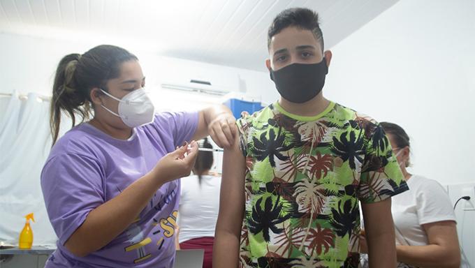 Prefeitura de Grossos realiza dia de Multivacinação nas escolas