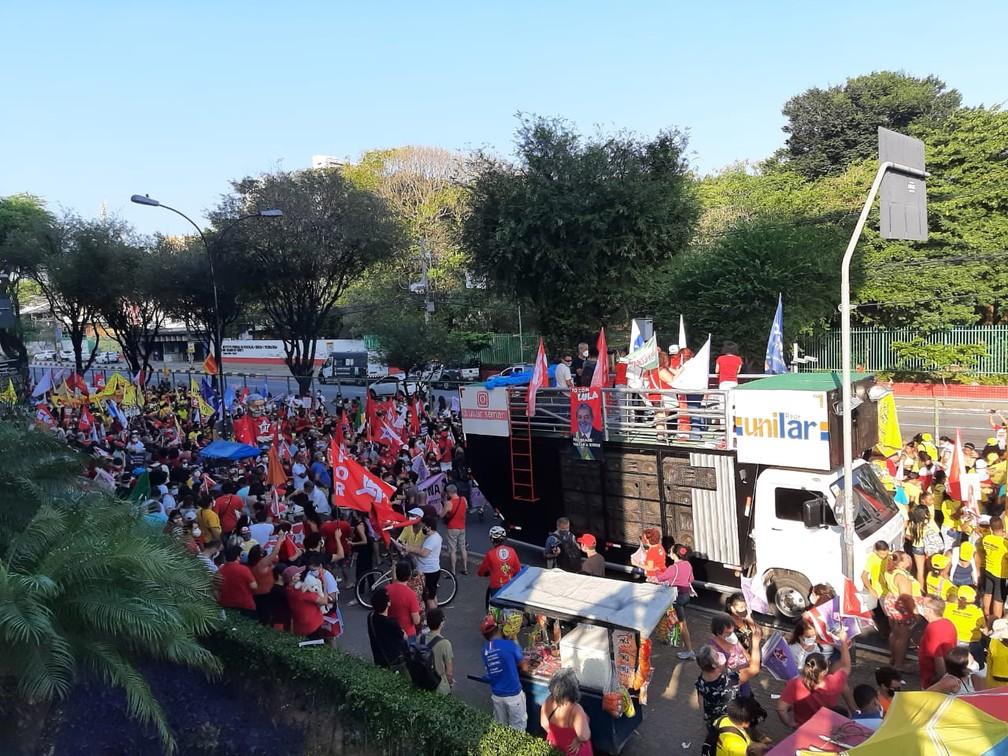 Protesto em Natal pede saída de Bolsonaro e redução do preço dos alimentos