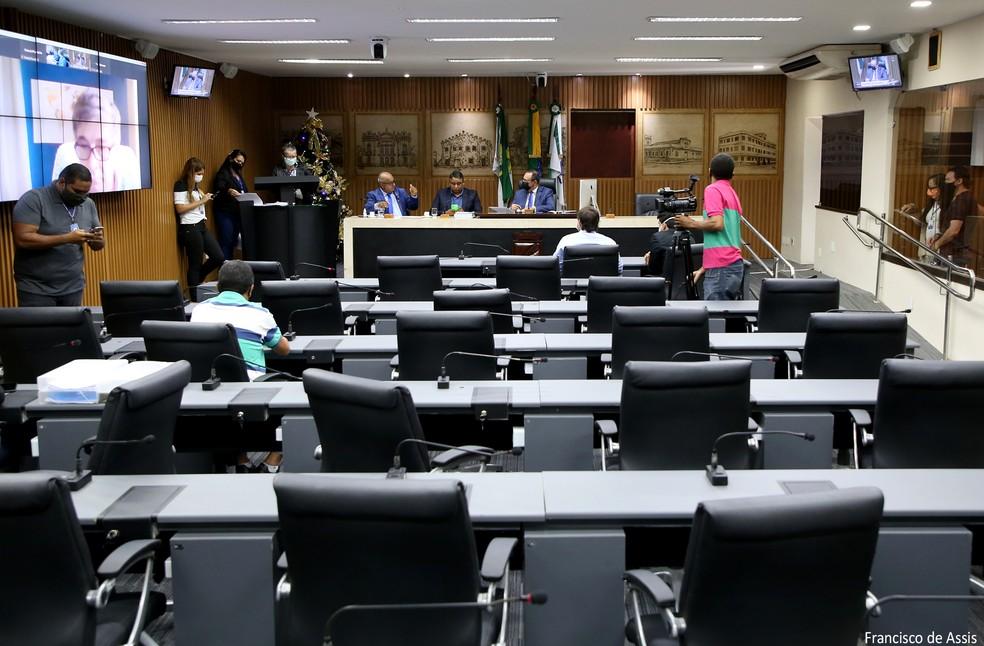 Comissão de Finanças da Câmara de Natal aprova Lei Orçamentária Anual para 2022