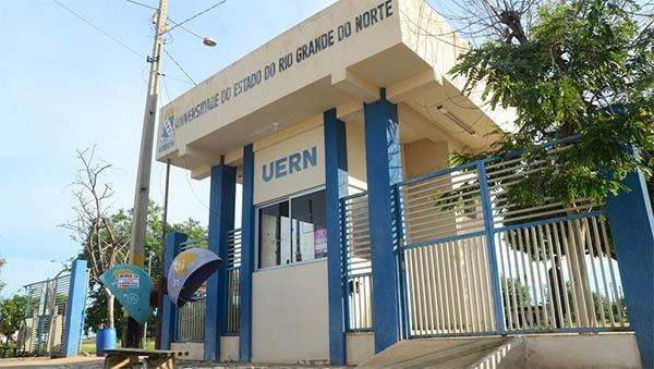 Fátima envia à Assembleia Legislativa o Projeto de Lei que prevê a autonomia financeira da UERN