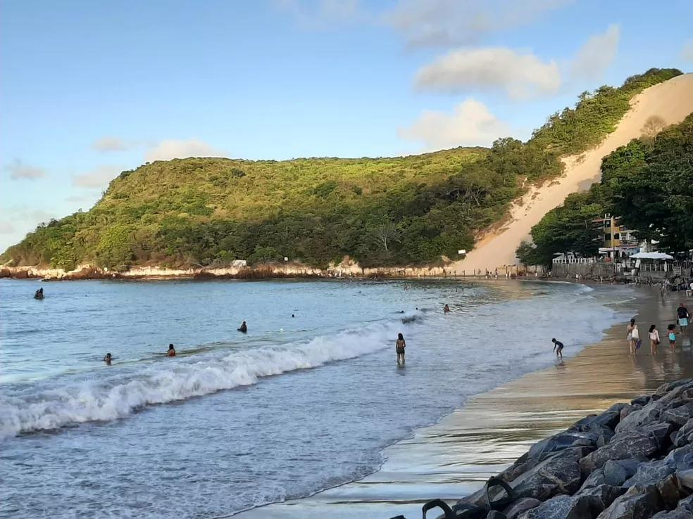 Grupo de turistas é assaltado próximo ao Morro do Careca em Natal