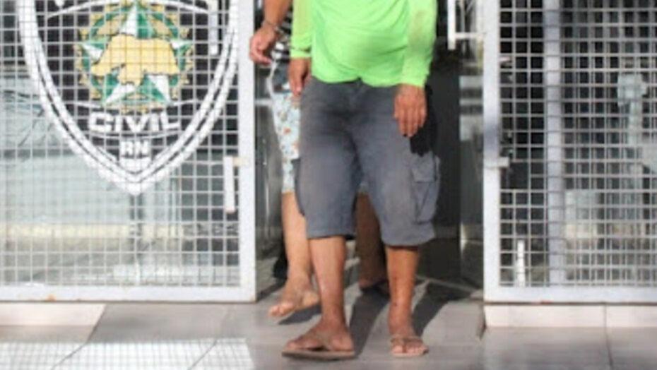 Homem invade casa e sai batendo na ex-mulher, ex-sogra e ex-cunhado no interior do RN