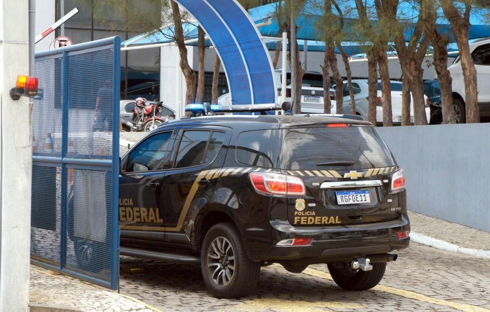 Mulher é presa pela PF suspeita de receber maconha camuflada em aparelhos climatizadores em Natal