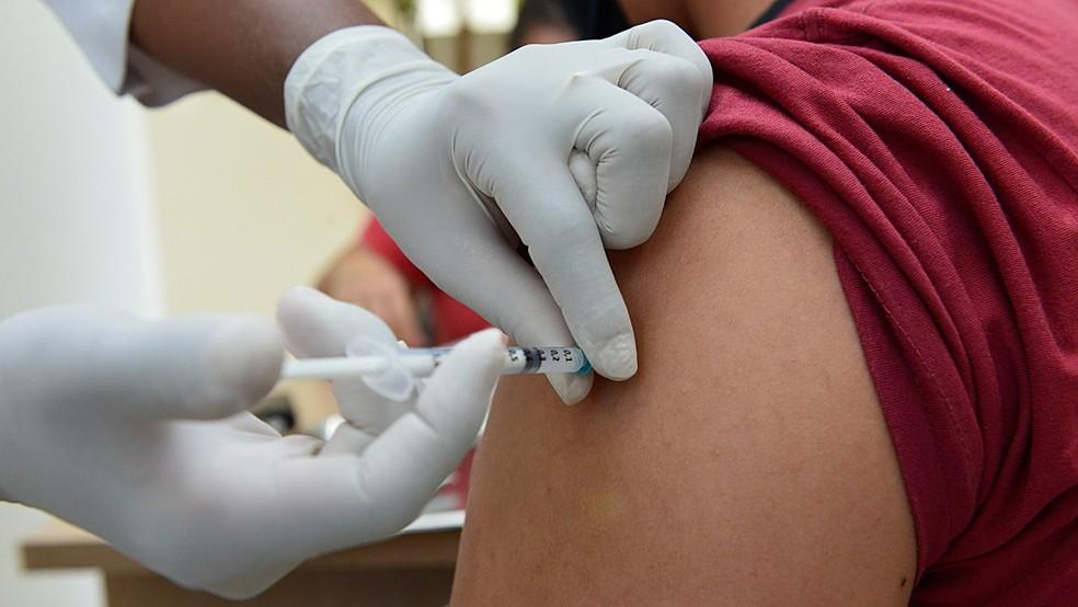 Natal terá 9 pontos de vacinação contra Covid com horário estendido na segunda (8)