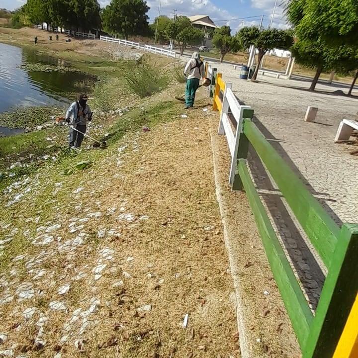 Prefeitura de Apodi da início a serviço de revitalização e limpeza no Calçadão da Lagoa