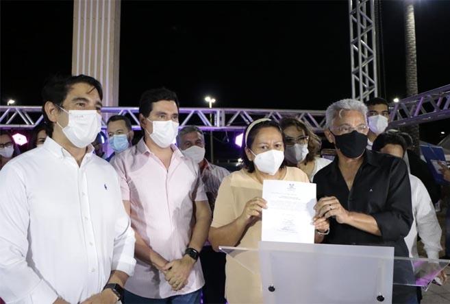 Governadora abre feira de negócios e anuncia licitação da RN-233