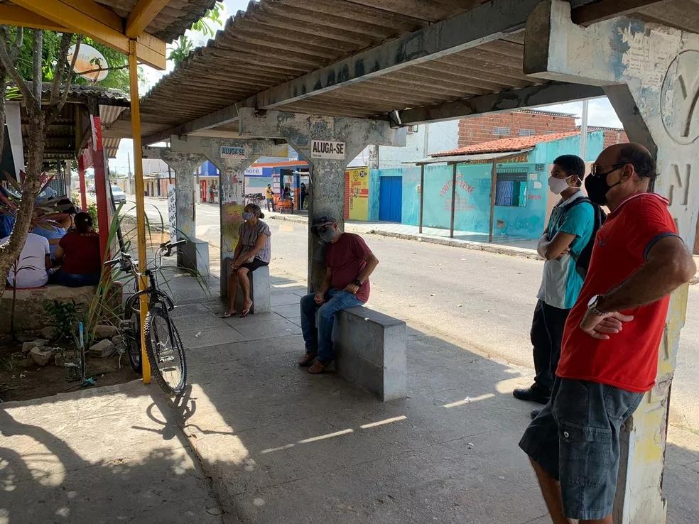 Casos de gripe e Covid entre motoristas causa suspensão de linha de ônibus na Zona Norte de Natal