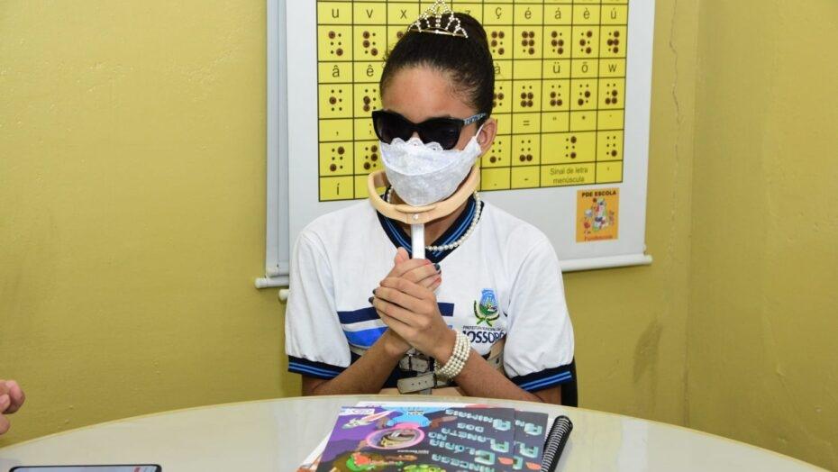 Estudante de Mossoró com deficiência visual é aprovada no IFRN e sonha em cursar Direito