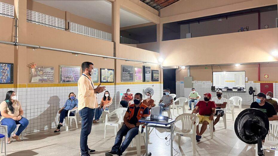 Moradores de município do RN recebem seminário sobre barragem