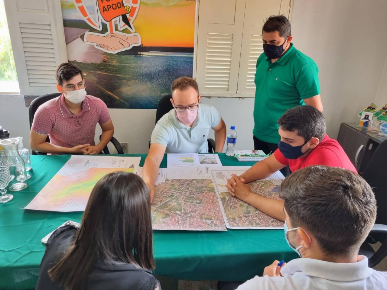 Prefeitura de Apodi discute orçamento de projeto de drenagem para o Bairro Baixa do Caic nesta Quarta(05)