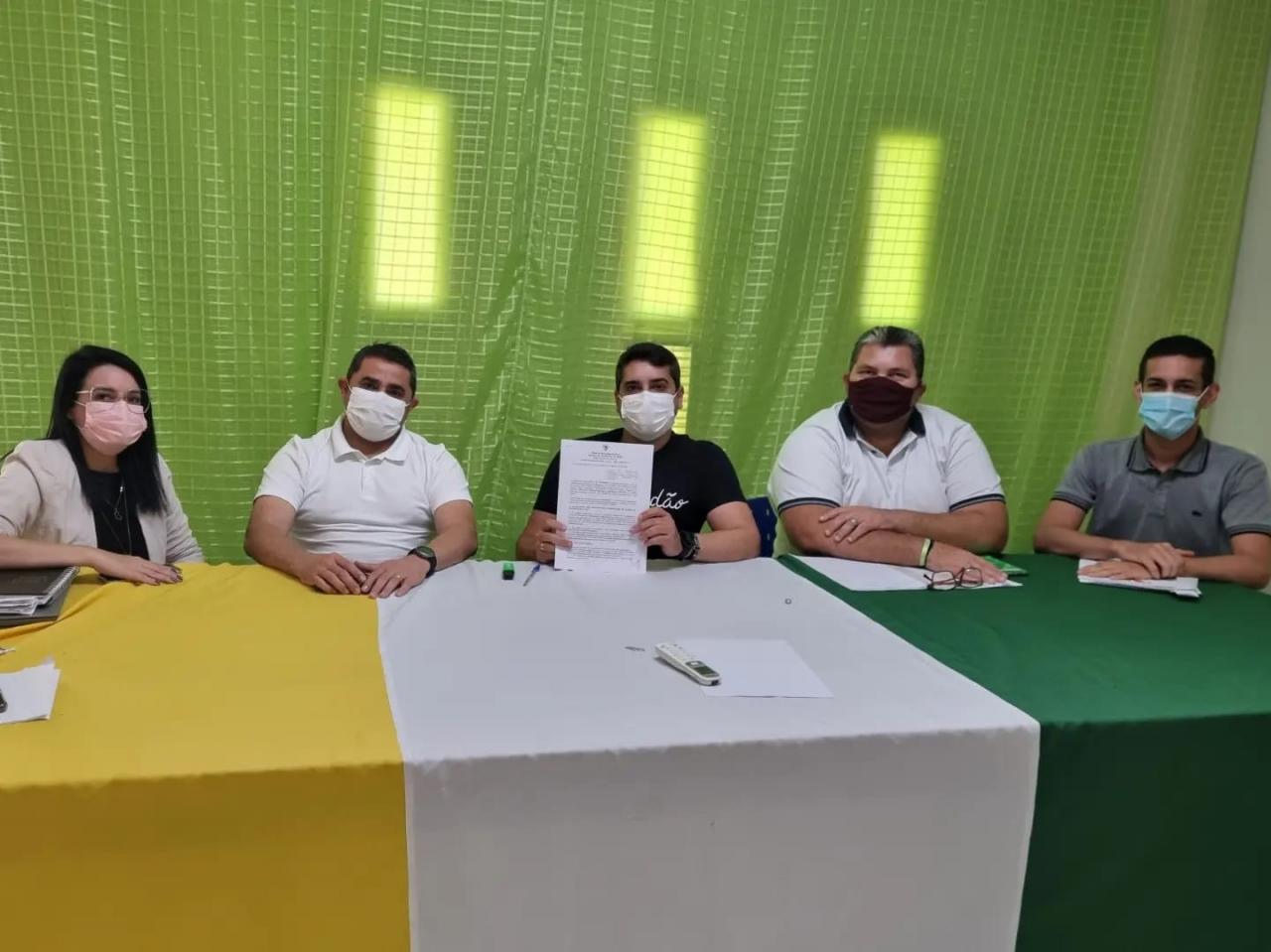 Prefeitura de Apodi realiza nomeação de 14 profissionais de pedagogia, técnico administrativo e agente de saúde nesta Terça(11)