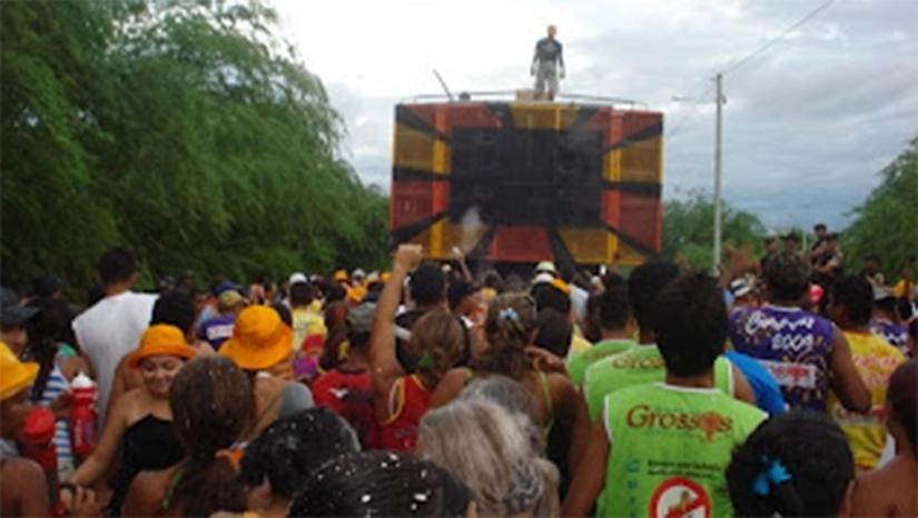 Prefeitura de Grossos anuncia cancelamento da festa de Carnaval 2022