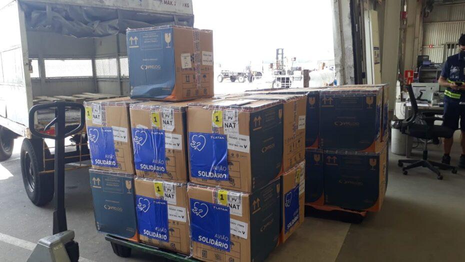 Combate ao vírus RN recebe mais de 117 mil vacinas da Janssen para 3ª dose contra Covid-19