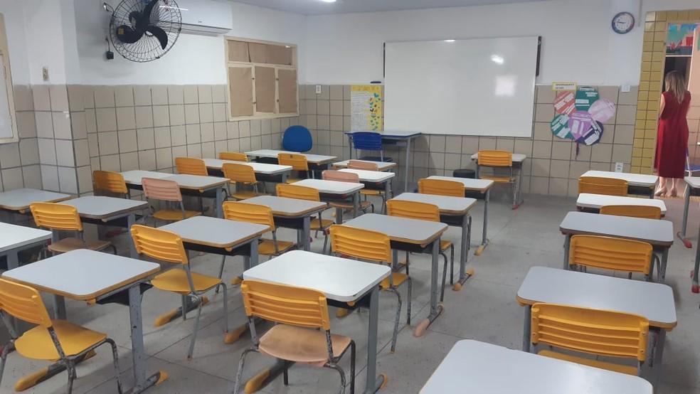 Governo do RN convoca 324 professores e especialistas em educação aprovados em concurso