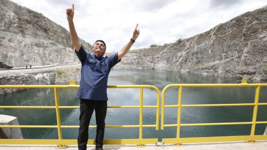 No RN, Bolsonaro inaugura obras da transposição do São Francisco