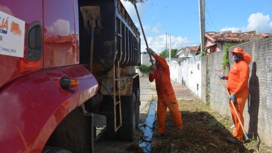 Parceria entre prefeitura e UFRN permitirá reaproveitamento de podas de árvores em Macaíba