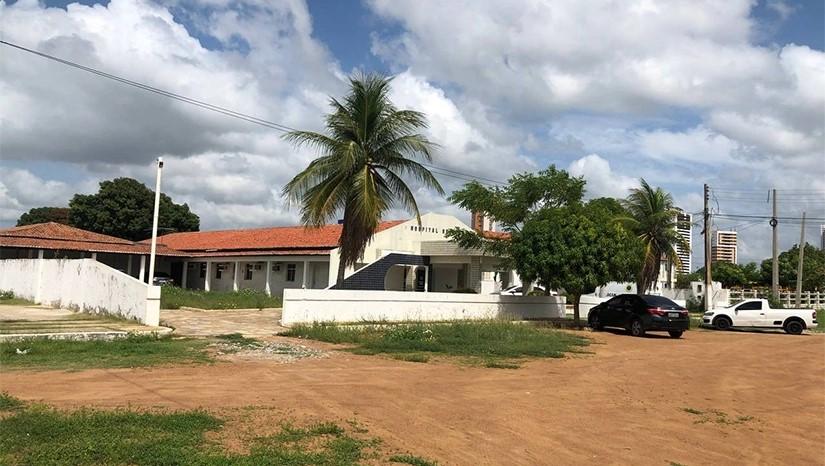 Prefeitura e Governo do Estado vão instalar 20 leitos clínicos com urgência no Hospital da PM em Mossoró