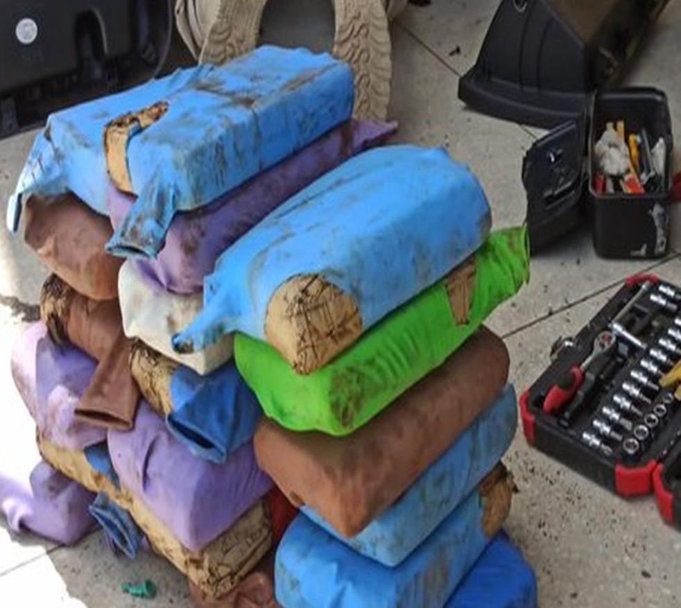 PRF apreende 22 kg de skunk e prende homem por tráfico de drogas na Grande Natal