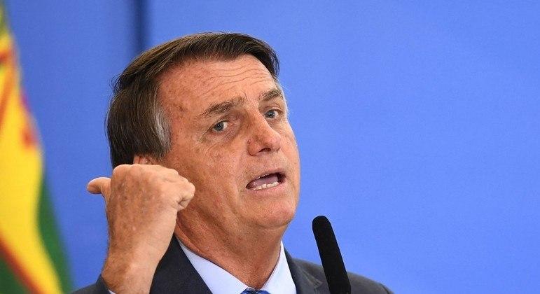 “Quando o cara fala que vai fazer, não faz”, diz Bolsonaro após potiguar sugerir envenenamento