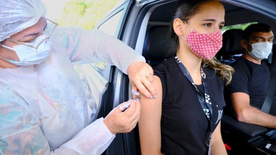 Quase metade da comunidade da UFRN enviou atestados de vacinação contra Covid-19; prazo segue aberto