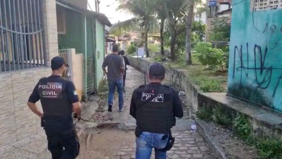 Departamento de combate à corrupção da Polícia Civil cumpre mandado em imóvel na Zona Oeste de Natal