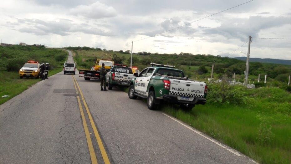 Em festa clandestina com 200 pessoas, Polícia Militar apreende motos e entorpecentes no interior do RN